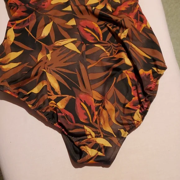 💕Reebok swimsuit - Picture 4 of 9